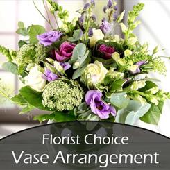 Florist&#39;s Choice Vase Arrangement